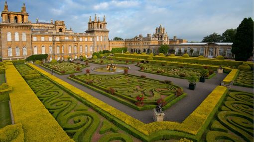 view_of_blenheim_palace_on_a_Evan_Evans_tour