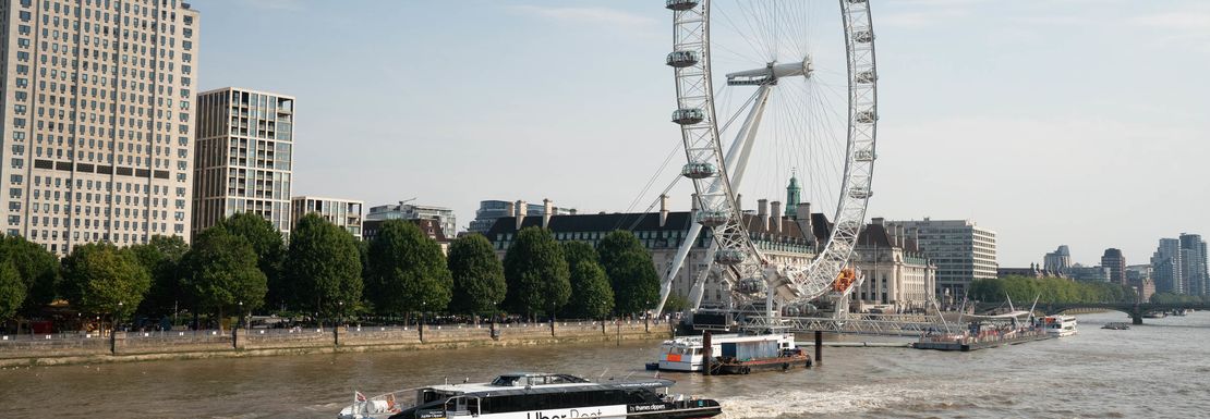 Uber_Boat_By_Thames_Clippers_Jupiter_Clipper_Passes_London_Eye_By_Day