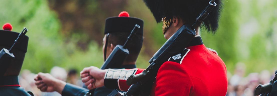 London Discovery _ Tootbus _ Hop on hop-off tour _ Credit Roberto Catarinicchia _ unsplash