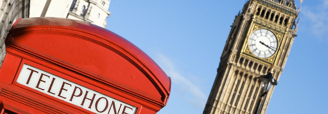 London Discovery _ Tootbus _ Hop on hop-off tour _ shutterstock