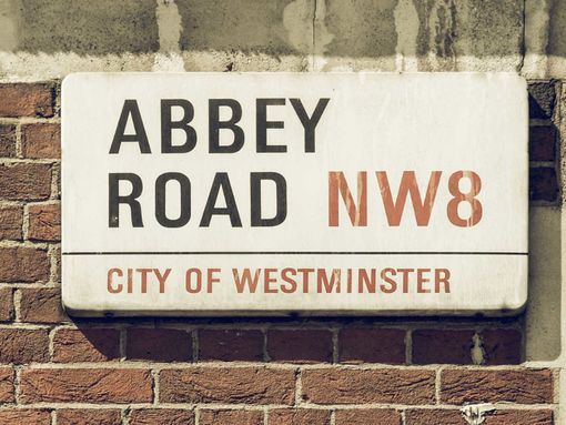 abbey road sign in london