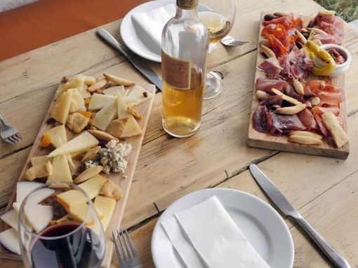 Tableware and presentation at one of the restaurants in the Newcastle Food Tour