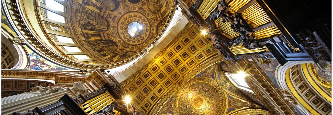 Crown Jewels of London tour with River Cruise st paul's cathedral