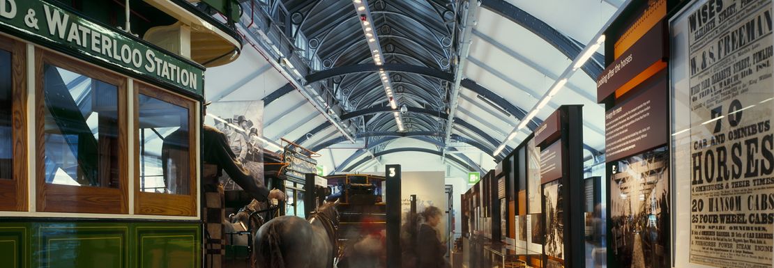 London Transport Museum - Golden Tours _ 2