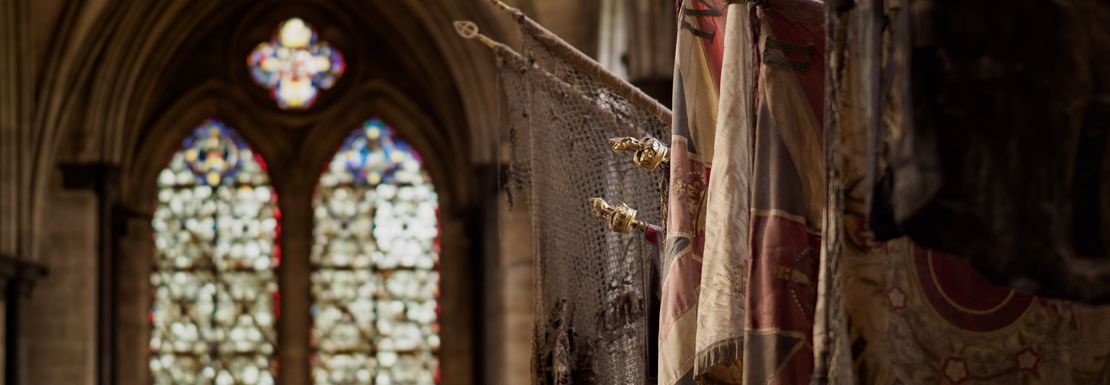 Salisbury Cathedral and the 1215 Magna Carta _ Golden Tours 16