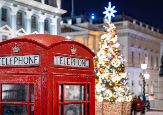 Illuminations of London on Christmas Eve Tour _ Golden Tours 3
